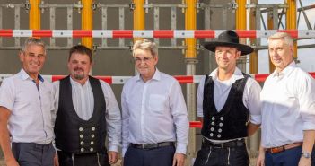 Zentrale Lage und Nachhaltigkeit im Fokus des Bauprojekts Richtfest für beeindruckenden Neubau der GROUP7-Firmenzentrale (Foto: GROUP7)