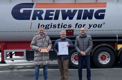 GREIWING ehrt 47 Mitarbeitende für insgesamt 700 Jahre (Foto: GREIWING logistics for you GmbH)