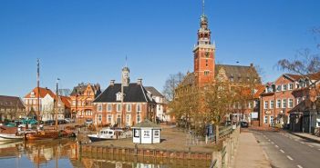 Elführtje Ausbilderfrühstück in Aurich: Praktikumstipps, Networking, Kaffee, Tee, (Foto: AdobeStock - nordenfan - 200111184)